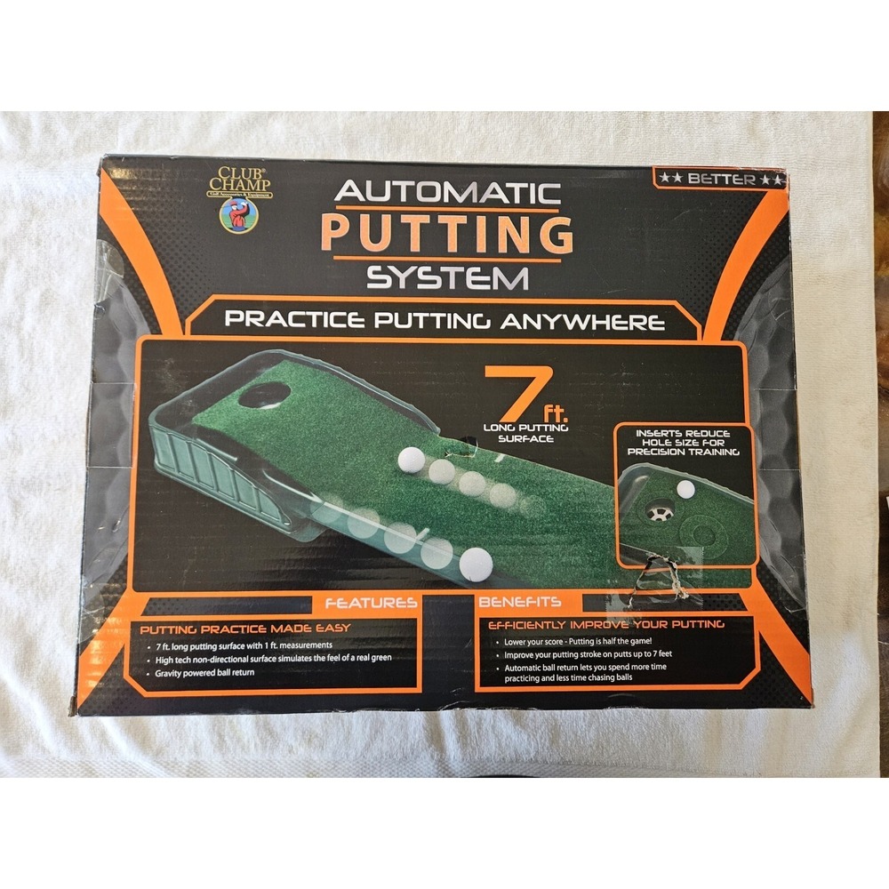 Automatic GOLF PUTTING SYSTEM - 7 Foot Green w. Ball Return by Club Champ